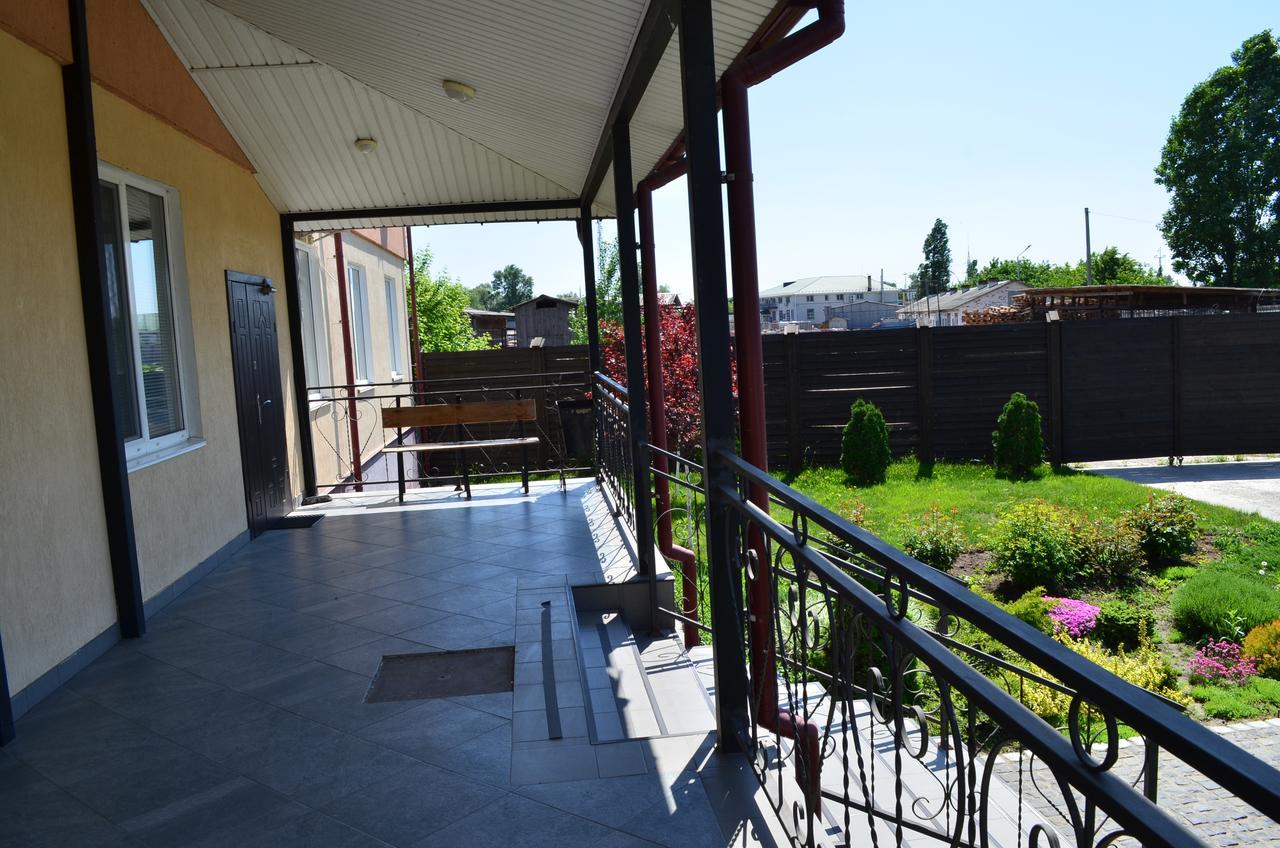 Sunlake Hotel Osokorki Gnedin Екстериор снимка